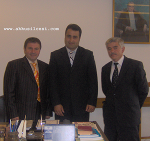 ayhanizzetkaya.jpg